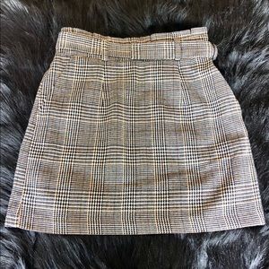 Small. Forever 21. Beige. Plaid. Skirt.